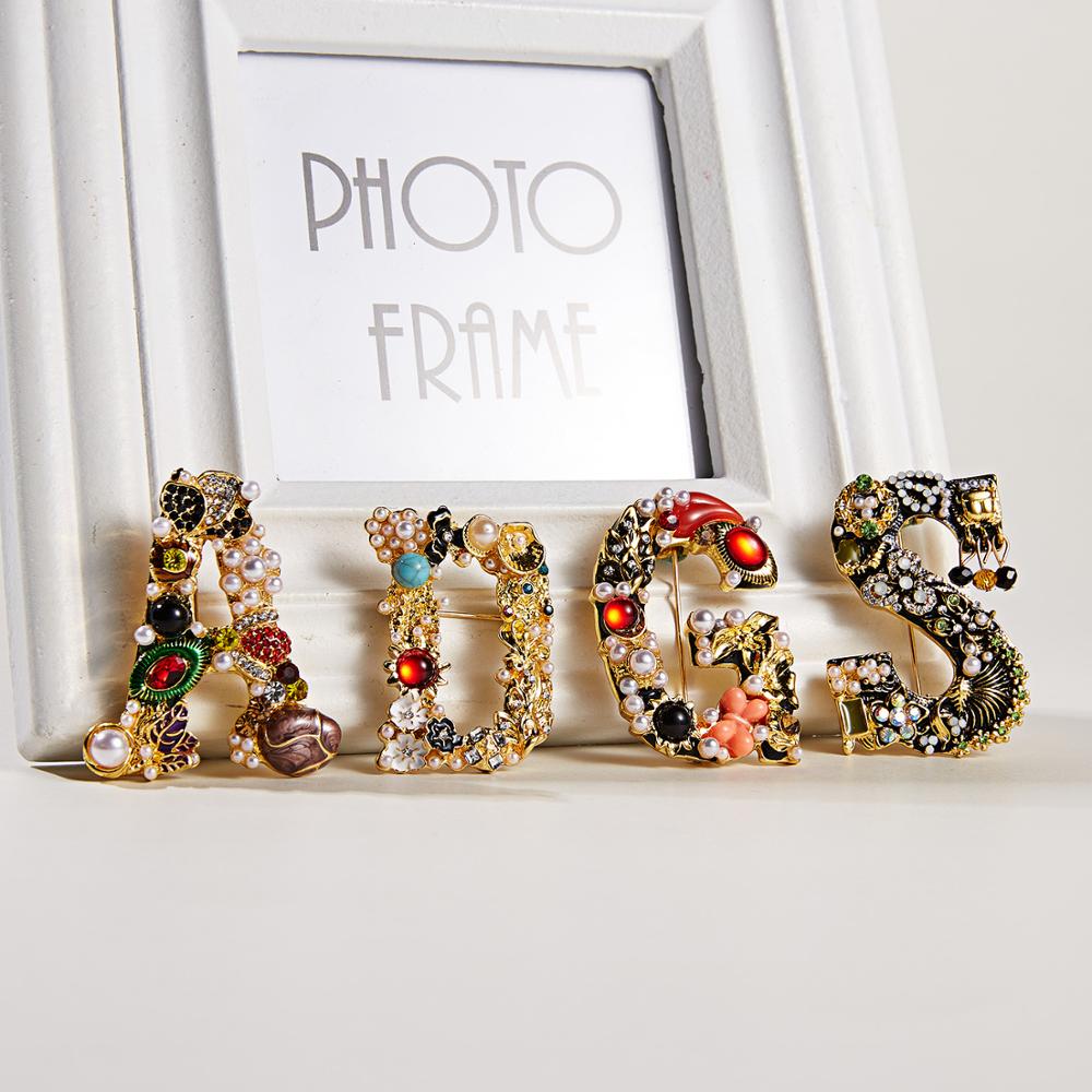 Embroidery Letter M - Mode Emaille Perle Strass Brief Initialen