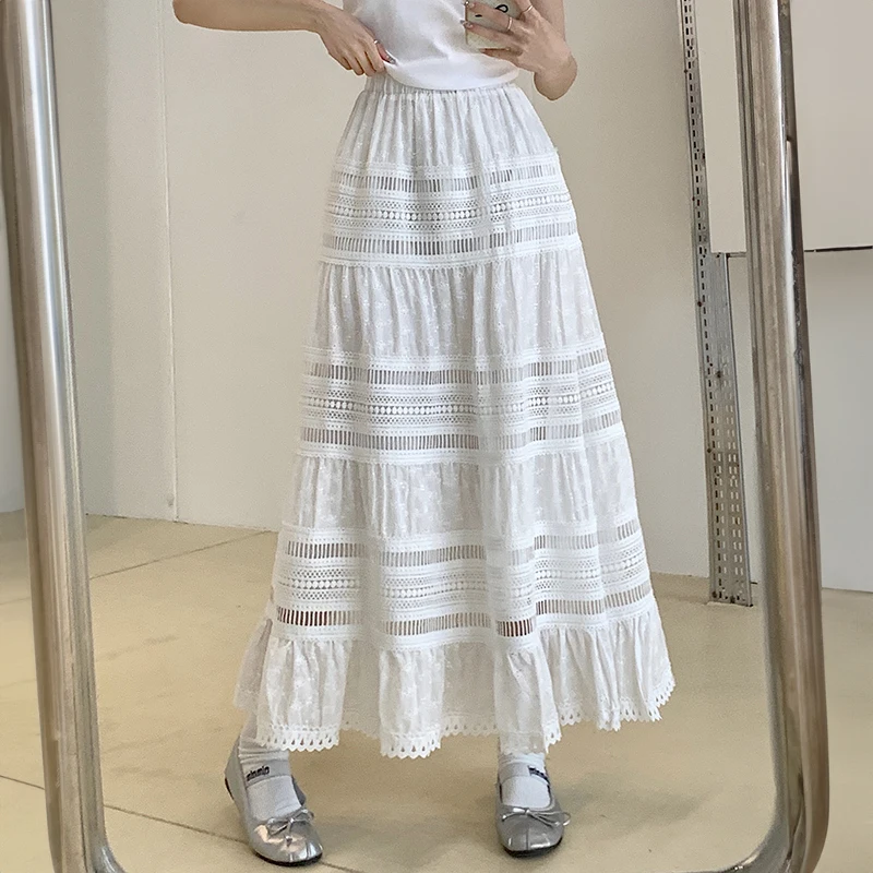 Embroidery Eyelet - Midi-Rock mit Ösenstickerei, weißer, fließender, mehrlagiger,